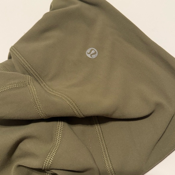 lululemon Align Flares Leggings Size 2 - Picture 3 of 4